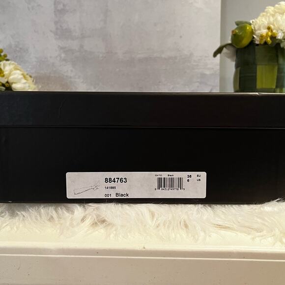 NEW Donna Karan Collection Waxed Calf Leather Laser Ribbed Boot Black Sz 36/6 … - Picture 16 of 16